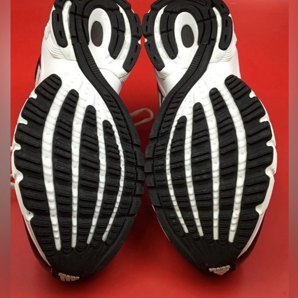 Adidas Men's Burgundy Low Top Lace Up Athletic Shoes - Size 11.5 - Picture 7 of 9